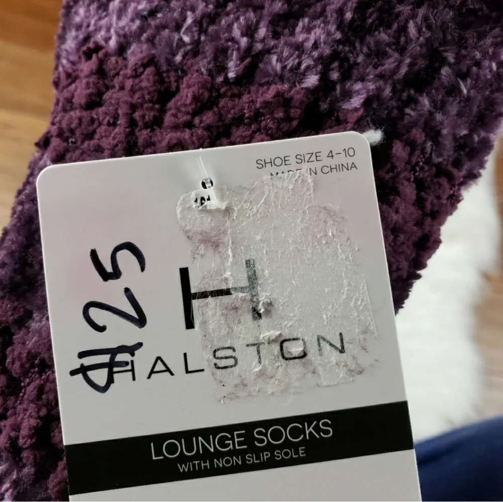 H by Halston halston lounge